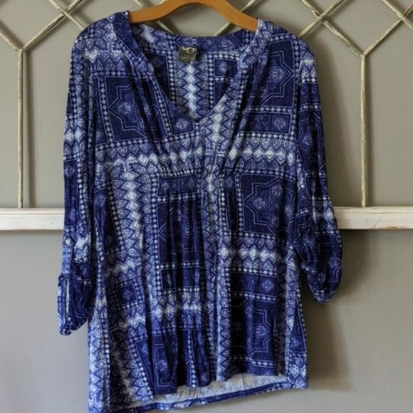 Anthropologie Tops - Anthropologie One September Delft Stamped Tunic size small